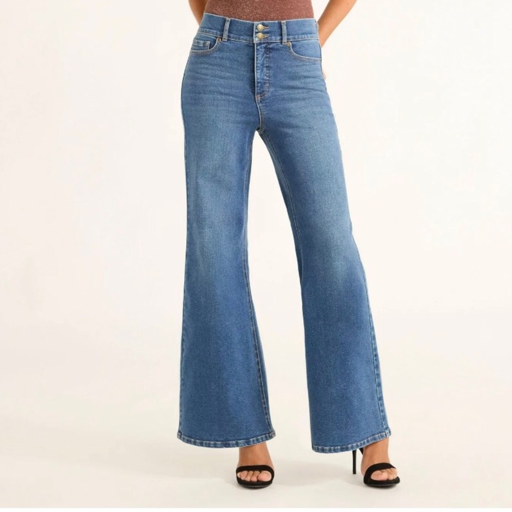 Sofia Vergara Women's Margot Wide Leg High Rise Jeans,